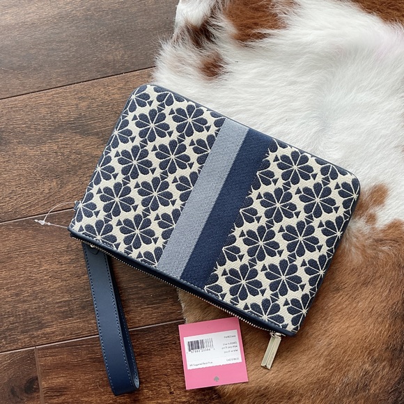 Kate spade flower jacquard stripe pouch wristlet - Picture 2 of 3